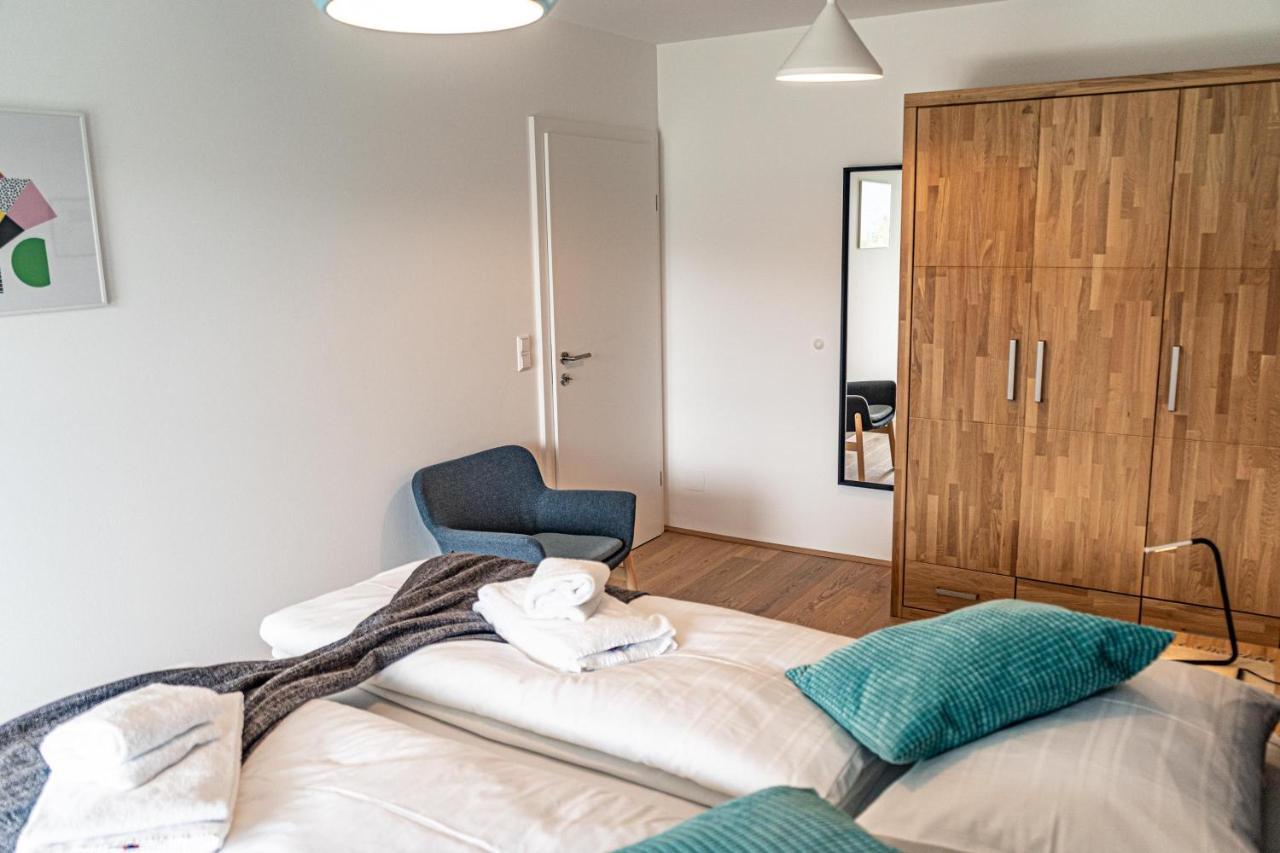 Top 5 Alpe Maritima - Traumhafte Ferienwohnung Mit Seeblick Und Bergkulisse Am Ossiacher See Annenheim Dış mekan fotoğraf